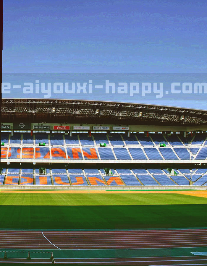 手机屏幕上赛程列表与场次详情界面的示意